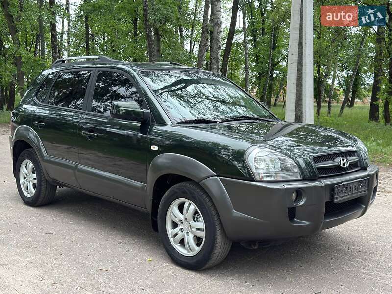 Позашляховик / Кросовер Hyundai Tucson 2008 в Охтирці
