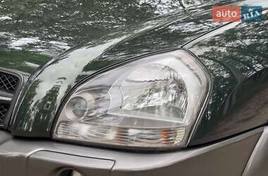 Позашляховик / Кросовер Hyundai Tucson 2008 в 