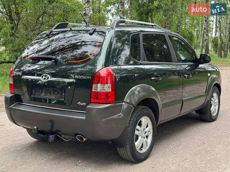 Позашляховик / Кросовер Hyundai Tucson 2008 в Охтирці