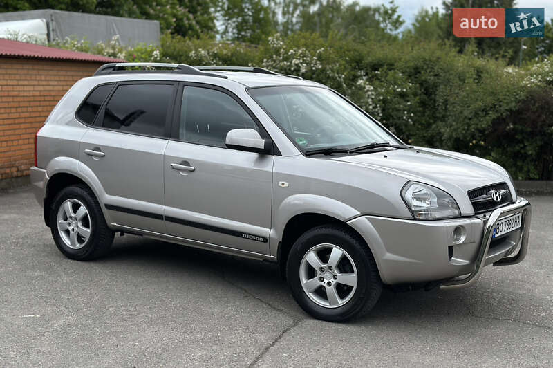 Позашляховик / Кросовер Hyundai Tucson 2005 в Тернополі