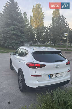 Внедорожник / Кроссовер Hyundai Tucson 2019 в 