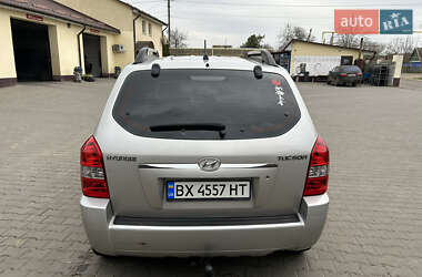 Внедорожник / Кроссовер Hyundai Tucson 2006 в 
