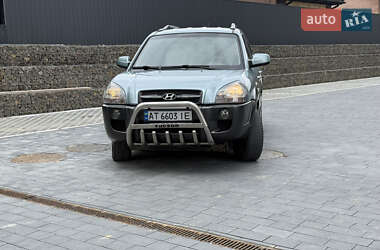 Внедорожник / Кроссовер Hyundai Tucson 2008 в 
