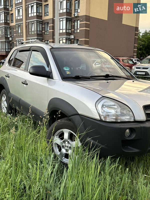 Внедорожник / Кроссовер Hyundai Tucson 2008 в Чернигове