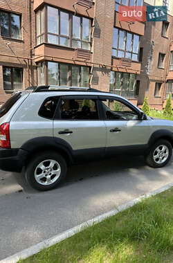 Позашляховик / Кросовер Hyundai Tucson 2008 в 