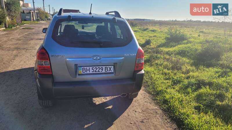 Позашляховик / Кросовер Hyundai Tucson 2008 в Одесі