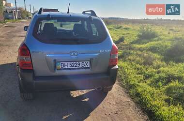 Позашляховик / Кросовер Hyundai Tucson 2008 в 