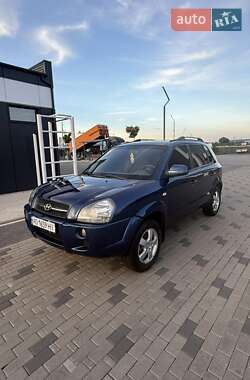 Позашляховик / Кросовер Hyundai Tucson 2004 в Ужгороді