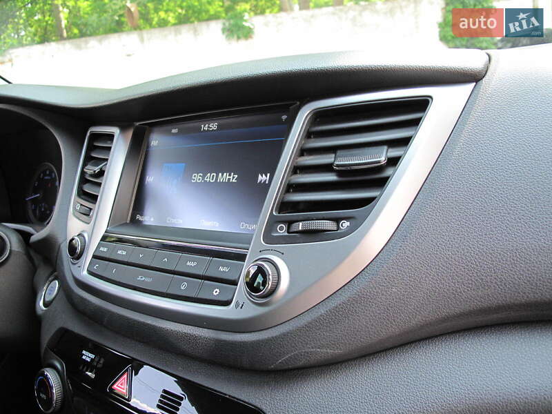 Внедорожник / Кроссовер Hyundai Tucson 2017 в Киеве