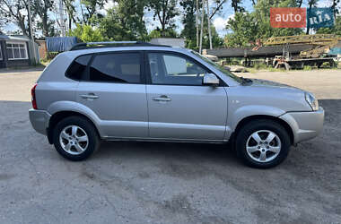 Внедорожник / Кроссовер Hyundai Tucson 2007 в 