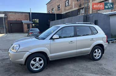 Внедорожник / Кроссовер Hyundai Tucson 2007 в 