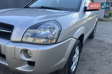 Внедорожник / Кроссовер Hyundai Tucson 2007 в 
