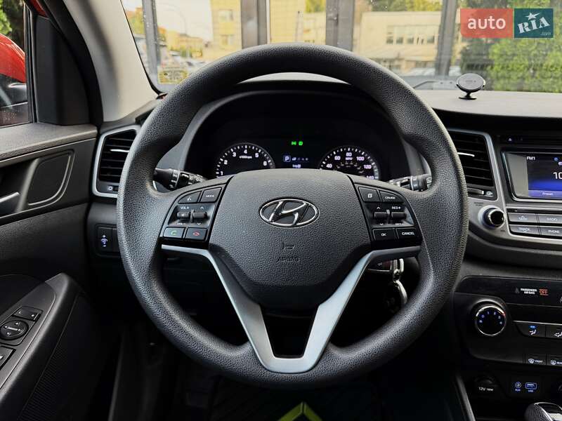 Внедорожник / Кроссовер Hyundai Tucson 2017 в Киеве