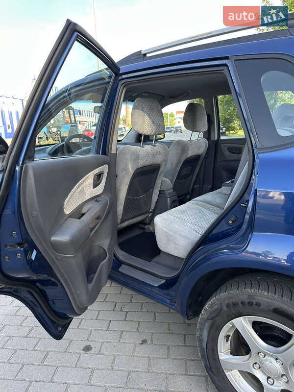 Позашляховик / Кросовер Hyundai Tucson 2004 в Коломиї