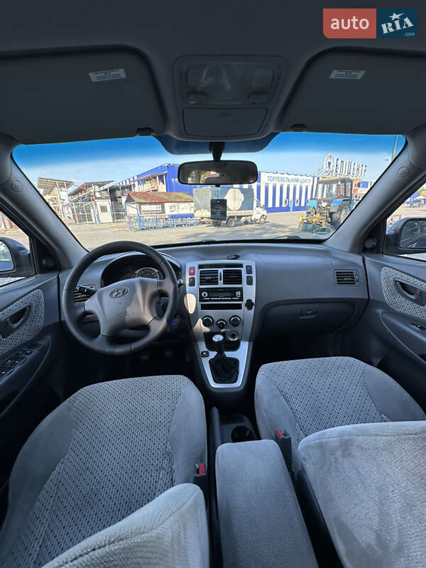 Позашляховик / Кросовер Hyundai Tucson 2004 в Коломиї