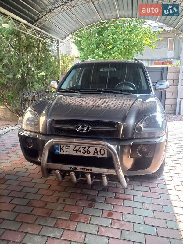 Внедорожник / Кроссовер Hyundai Tucson 2008 в Каменском