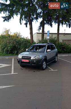 Позашляховик / Кросовер Hyundai Tucson 2007 в Дубні