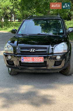 Внедорожник / Кроссовер Hyundai Tucson 2006 в 