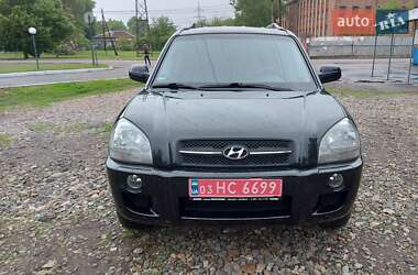Позашляховик / Кросовер Hyundai Tucson 2006 в 