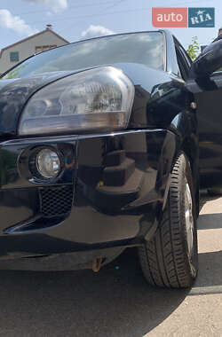 Внедорожник / Кроссовер Hyundai Tucson 2007 в 