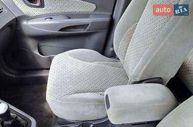 Внедорожник / Кроссовер Hyundai Tucson 2005 в 