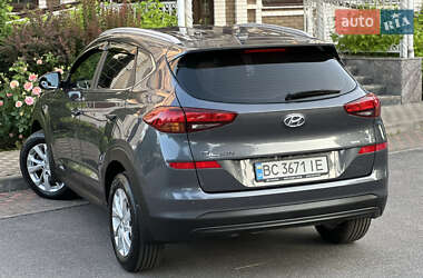 Внедорожник / Кроссовер Hyundai Tucson 2019 в 