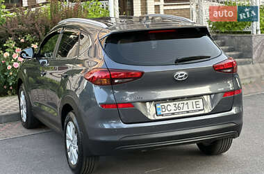 Внедорожник / Кроссовер Hyundai Tucson 2019 в 
