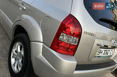 Внедорожник / Кроссовер Hyundai Tucson 2008 в 
