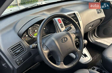 Внедорожник / Кроссовер Hyundai Tucson 2008 в 