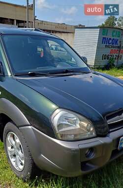 Внедорожник / Кроссовер Hyundai Tucson 2008 в 