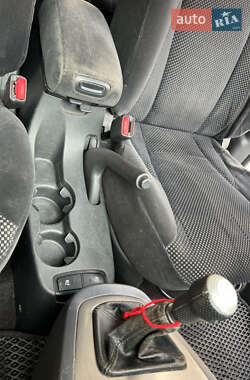 Внедорожник / Кроссовер Hyundai Tucson 2008 в 