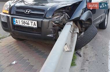 Внедорожник / Кроссовер Hyundai Tucson 2006 в 