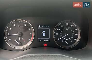 Внедорожник / Кроссовер Hyundai Tucson 2015 в 