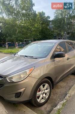 Внедорожник / Кроссовер Hyundai Tucson 2011 в Староконстантинове