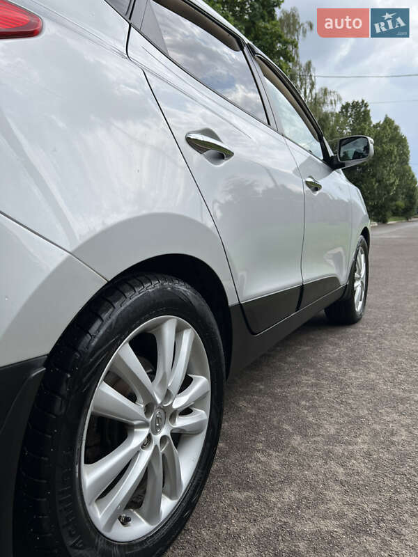 Позашляховик / Кросовер Hyundai Tucson 2012 в Кривому Розі