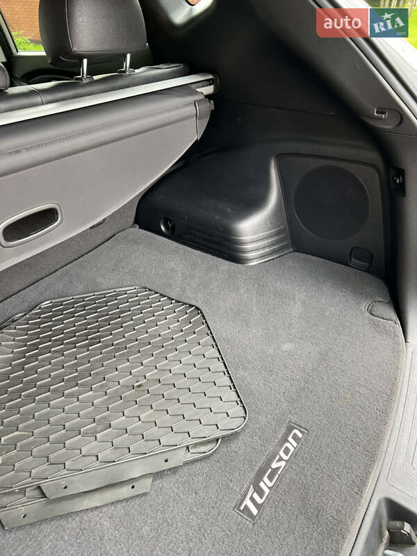 Позашляховик / Кросовер Hyundai Tucson 2012 в Кривому Розі