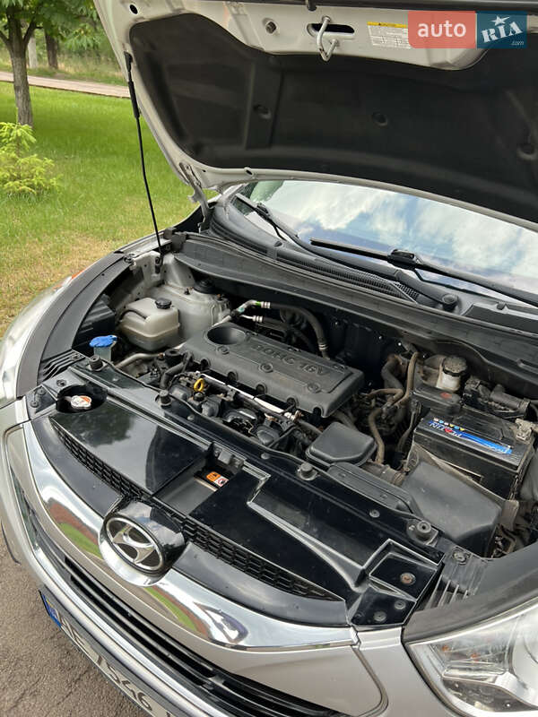 Позашляховик / Кросовер Hyundai Tucson 2012 в Кривому Розі