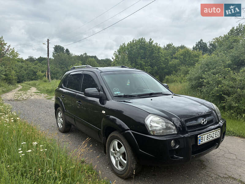 Внедорожник / Кроссовер Hyundai Tucson 2007 в Лохвице