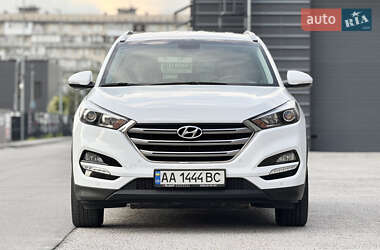 Внедорожник / Кроссовер Hyundai Tucson 2017 в 