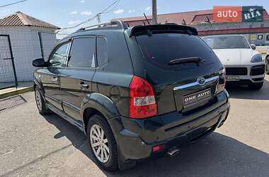 Внедорожник / Кроссовер Hyundai Tucson 2007 в 