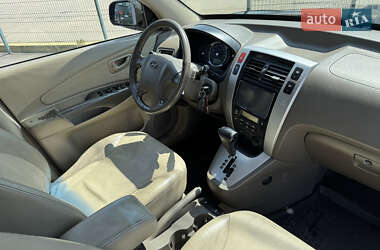 Внедорожник / Кроссовер Hyundai Tucson 2007 в 