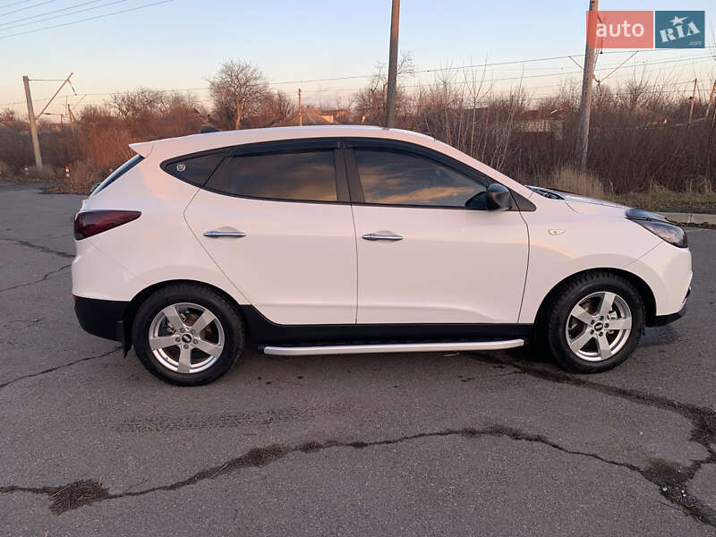 Позашляховик / Кросовер Hyundai Tucson 2012 в Смілі