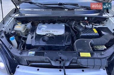 Позашляховик / Кросовер Hyundai Tucson 2004 в 
