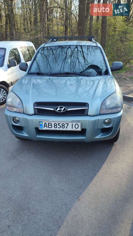 Внедорожник / Кроссовер Hyundai Tucson 2008 в 