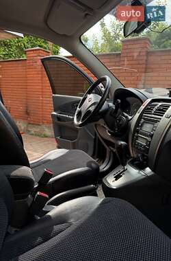 Внедорожник / Кроссовер Hyundai Tucson 2009 в 