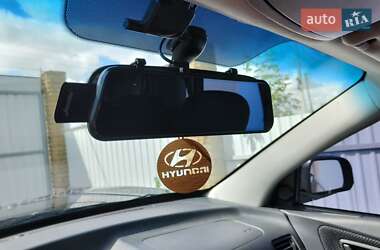 Внедорожник / Кроссовер Hyundai Tucson 2008 в 