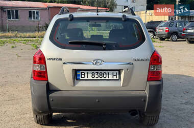 Внедорожник / Кроссовер Hyundai Tucson 2008 в 