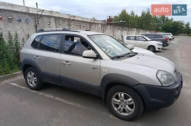 Внедорожник / Кроссовер Hyundai Tucson 2007 в 