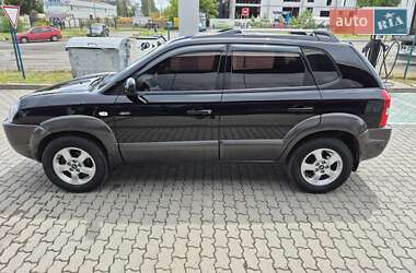 Внедорожник / Кроссовер Hyundai Tucson 2007 в 