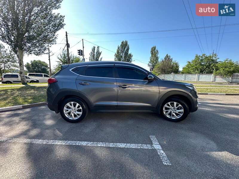 Позашляховик / Кросовер Hyundai Tucson 2019 в Запоріжжі